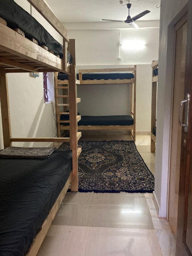 Nebula Nest Cafe & Hostel أورفيلا المظهر الخارجي الصورة