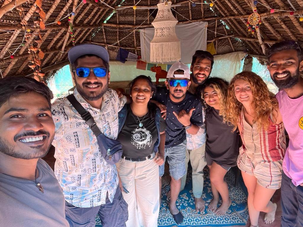 Nebula Nest Cafe & Hostel أورفيلا المظهر الخارجي الصورة